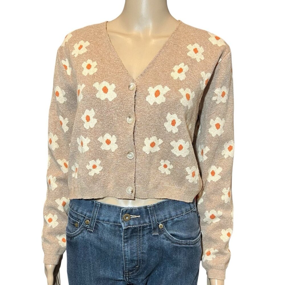 Papaya Women’s Cardigan  V Neck Buttons Crop Sweater Beige Medium Size Flowers
